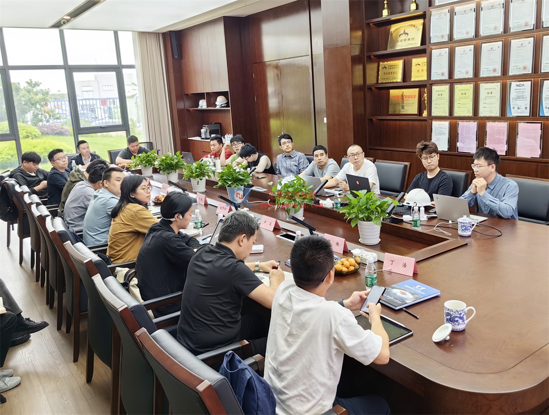 科技賦能品質工程 | 萬豪集團攜手浙大團隊圓滿完成無錫奧體中心膜結構排水試驗驗收