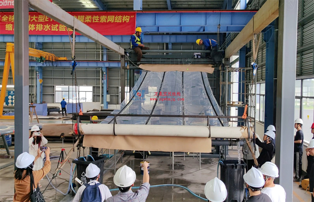 標(biāo)桿引領(lǐng)，智啟未來(lái)——萬(wàn)豪集團(tuán)營(yíng)銷、設(shè)計(jì)與技術(shù)骨干共赴無(wú)錫奧體中心，現(xiàn)場(chǎng)觀摩學(xué)習(xí)解鎖“創(chuàng)新密碼”