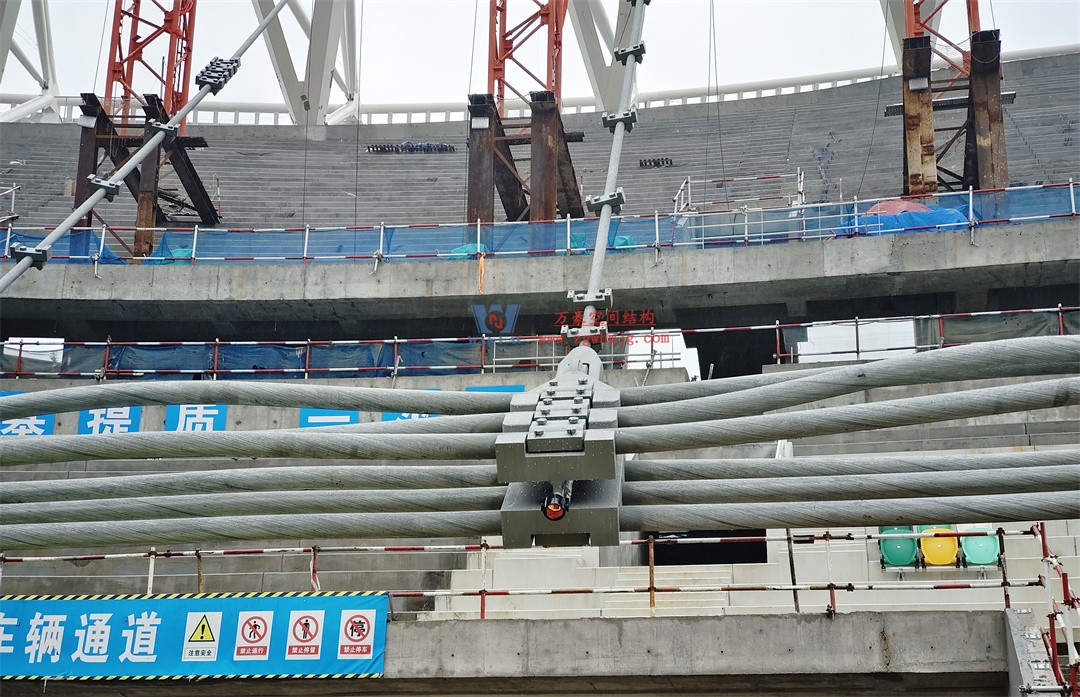 標(biāo)桿引領(lǐng)，智啟未來(lái)——萬(wàn)豪集團(tuán)營(yíng)銷、設(shè)計(jì)與技術(shù)骨干共赴無(wú)錫奧體中心，現(xiàn)場(chǎng)觀摩學(xué)習(xí)解鎖“創(chuàng)新密碼”