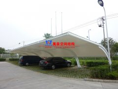 膜結構小轎車車棚有幾種分類？私家車車棚膜結構有哪幾種？