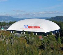 膜結(jié)構(gòu)充氣膜體育館的有哪些特點(diǎn)？充氣膜體育館建筑的優(yōu)勢(shì)是什么？