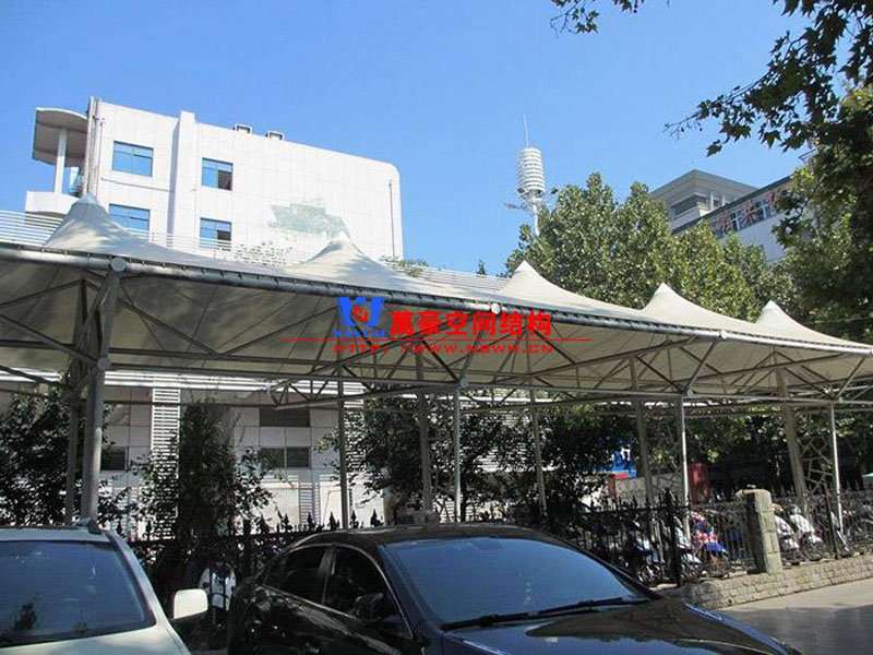 膜結(jié)構(gòu)車(chē)棚