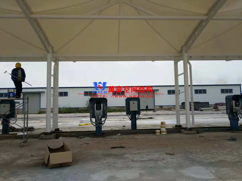 充電樁膜結構雨棚