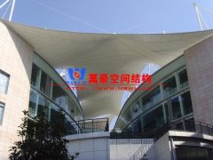張拉膜結(jié)構(gòu)是什么？張拉膜結(jié)構(gòu)設(shè)計(jì)需要考慮哪些問(wèn)題